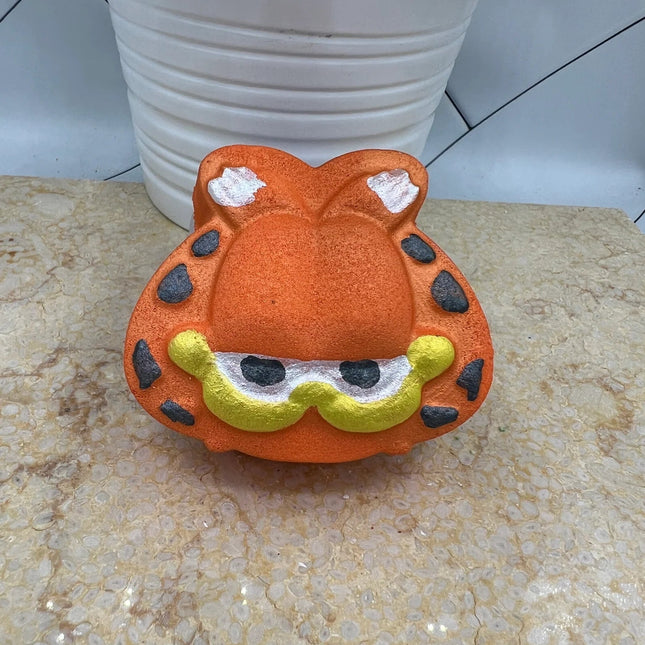 Garfield Bath Bomb