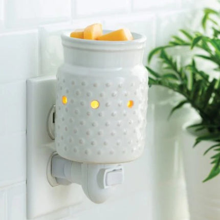 White Hobnail Pluggable Warmer