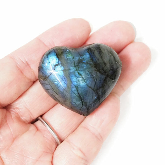 Labradorite Heart Palm Stone – Mini heart