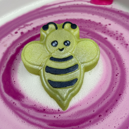 Bee Bath Bomb - Scented In Apple