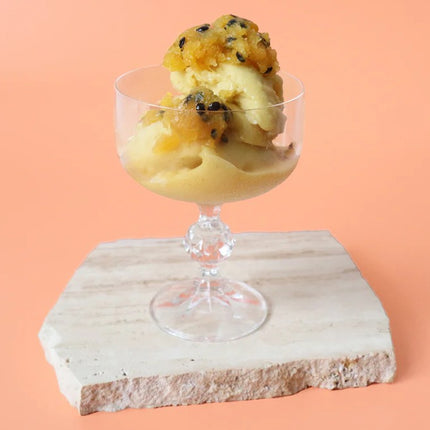 Large Soy Candle - Buy 4, Get the 5th FREE!