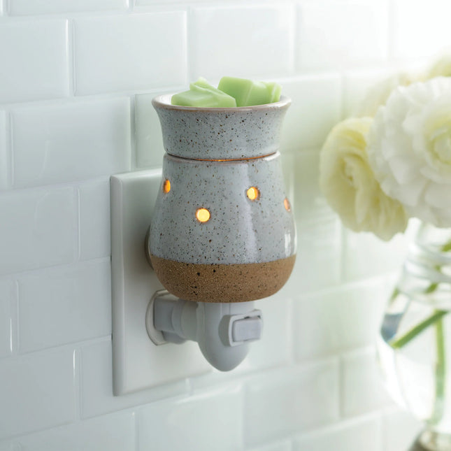 Rustic White Pluggable Warmer