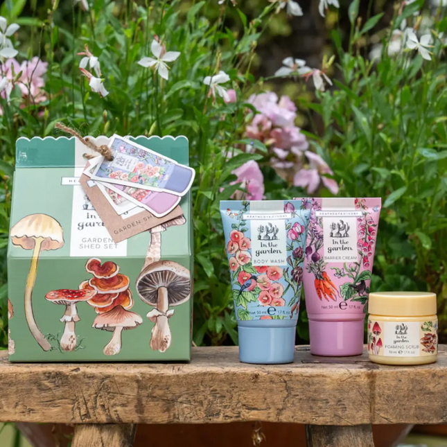 Heathcote & Ivory In The Garden The Soothe & Scrub Hut