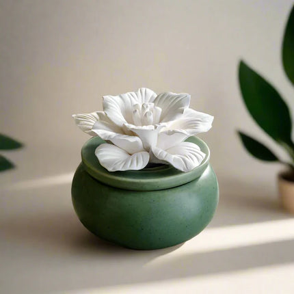 Hibiscus Bloom Porcelain Diffuser – Passive Essential Oil Diffuser 15 mL bottle of pure Eucalyptus essential oil