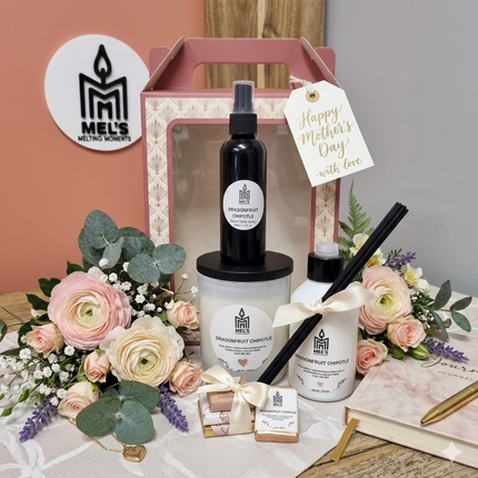 Gift pack -  Soy Candle, diffuser and room deodorant